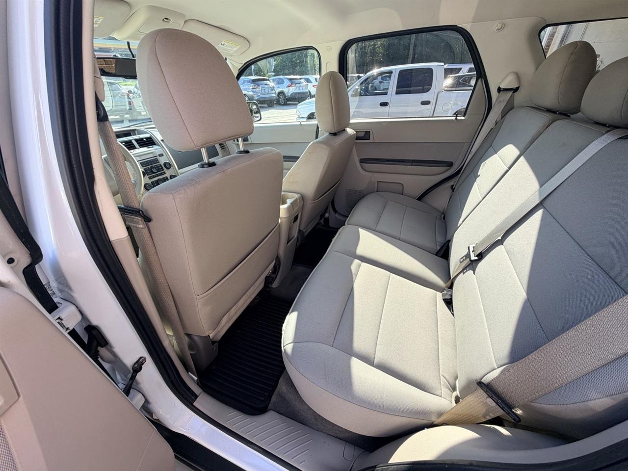 Ford Escape XLT 4WD 2012