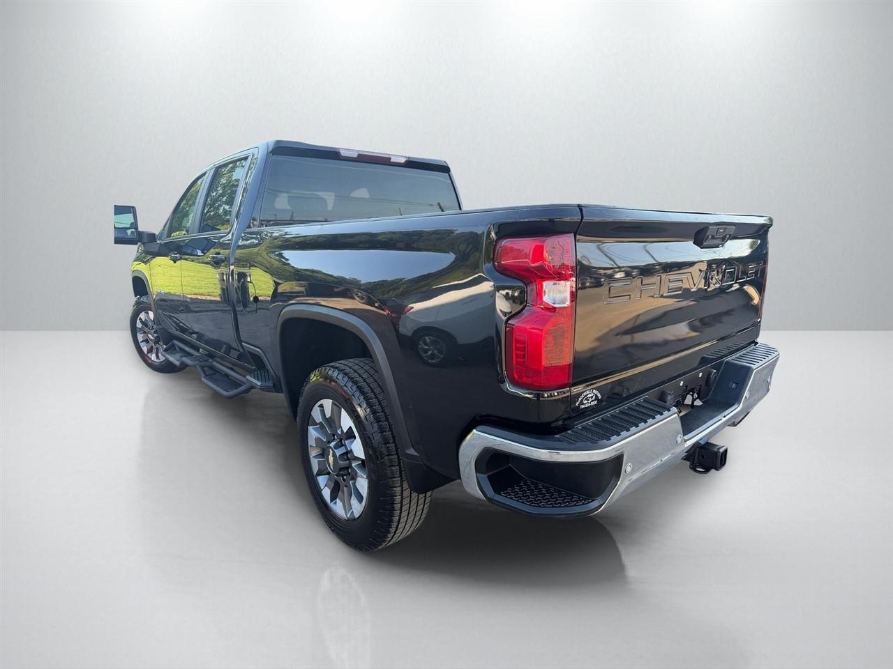 Chevrolet Silverado 2500HD LT Crew Cab 4WD 2021