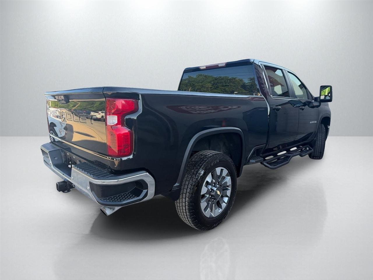 Chevrolet Silverado 2500HD LT Crew Cab 4WD 2021