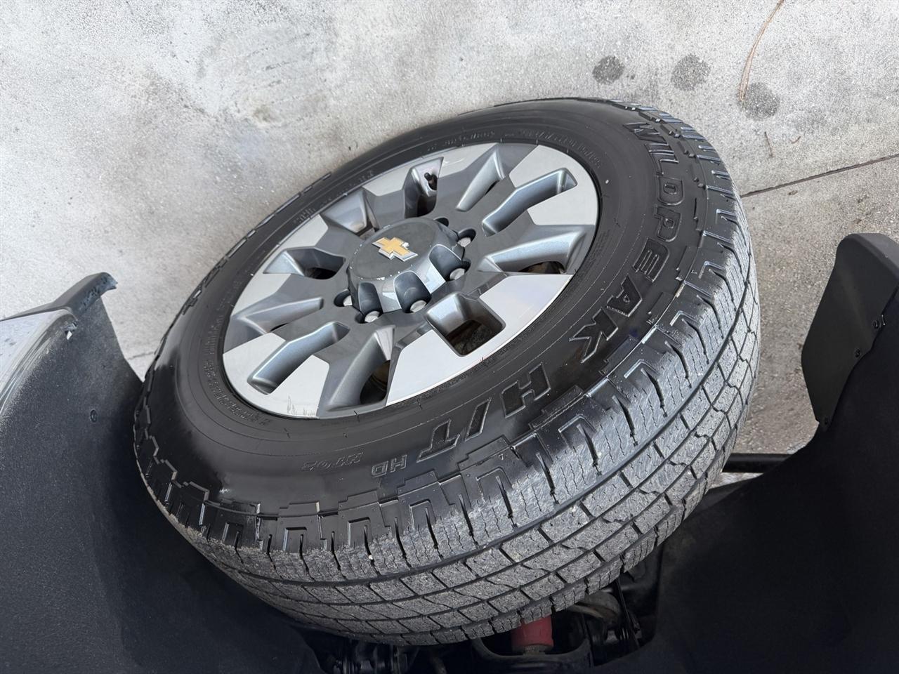 Chevrolet Silverado 2500HD LT Crew Cab 4WD 2021