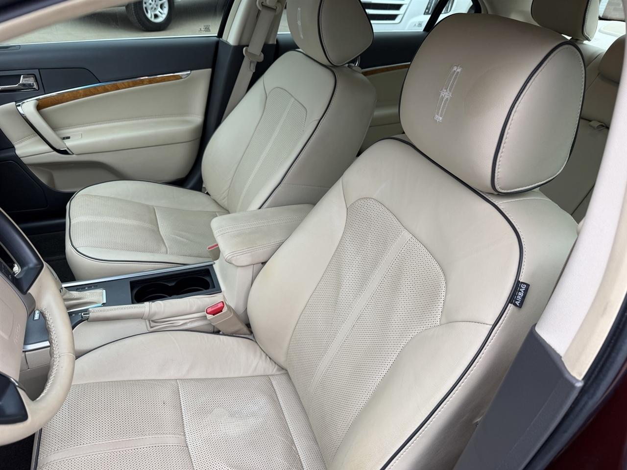 Lincoln MKZ FWD 2012