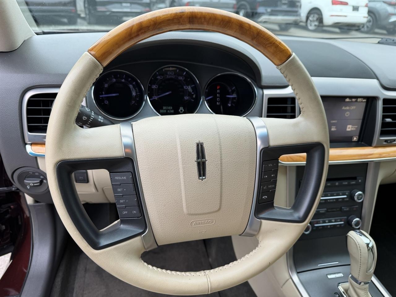 Lincoln MKZ FWD 2012