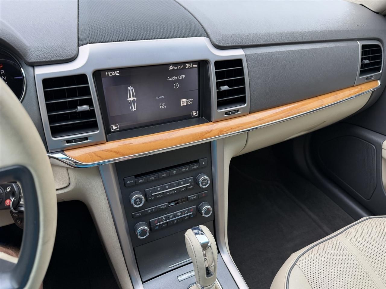 Lincoln MKZ FWD 2012