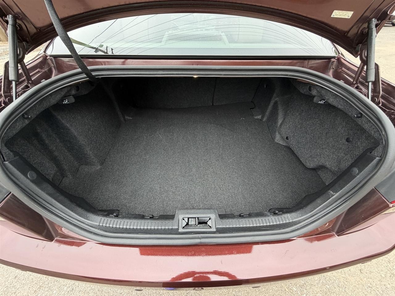 Lincoln MKZ FWD 2012