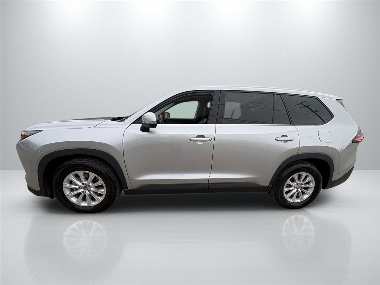 Toyota Grand Highlander XLE 4D SUV AWD 2025