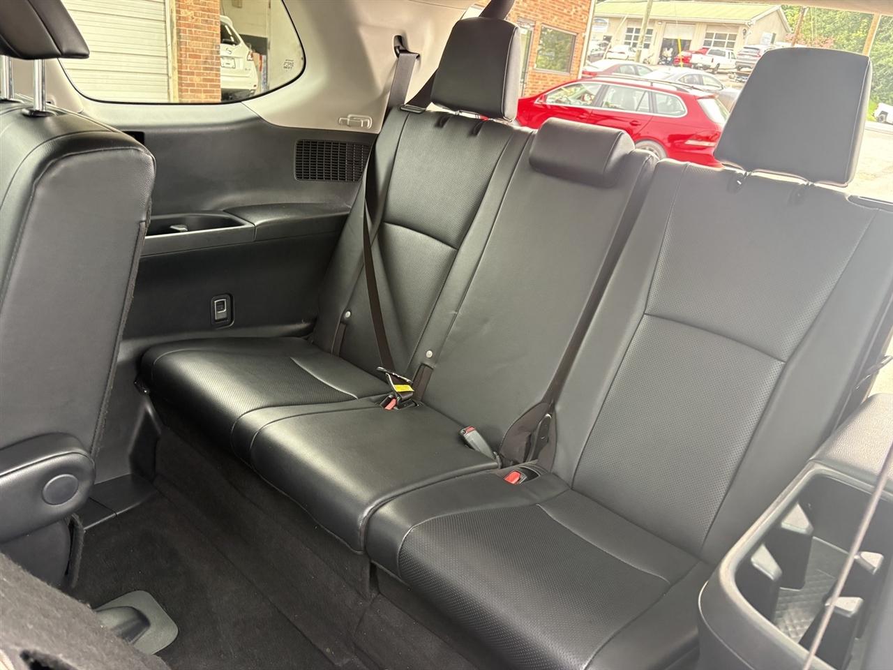 Toyota Grand Highlander XLE 4D SUV AWD 2025