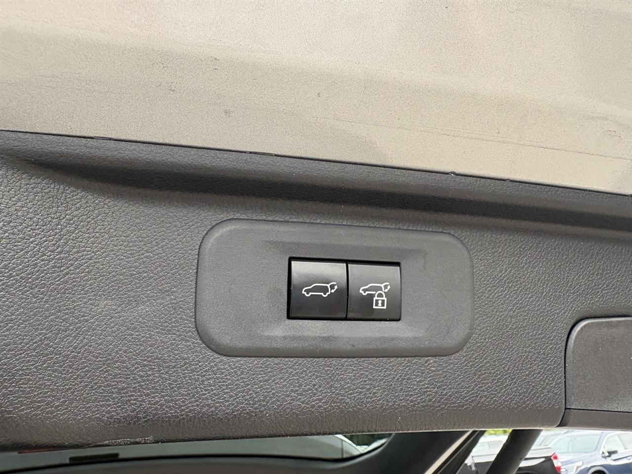 Toyota Grand Highlander XLE 4D SUV AWD 2025