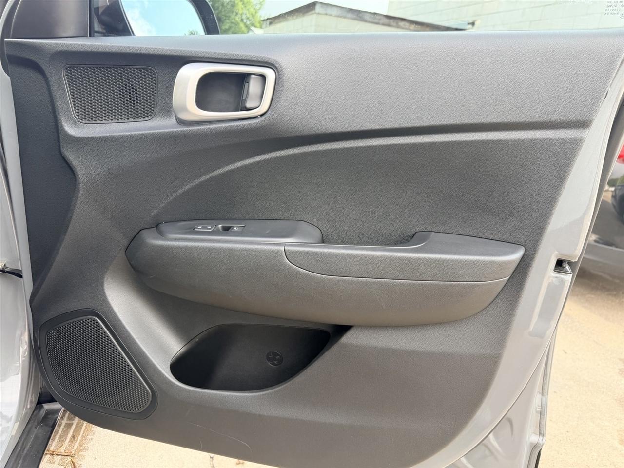 Hyundai Venue SEL 2020