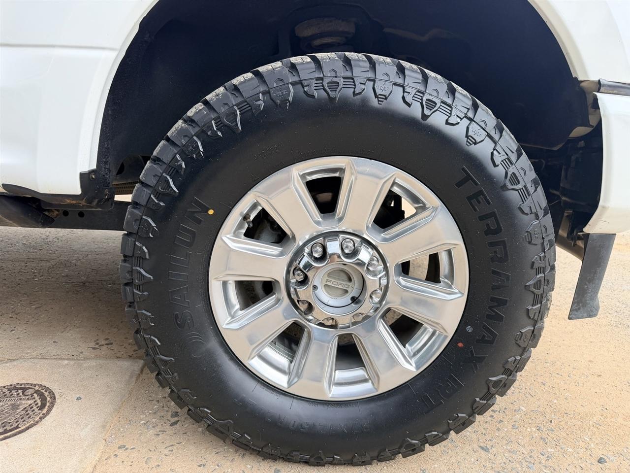 Ford F-350 SD Platinum Crew Cab 4WD 2020