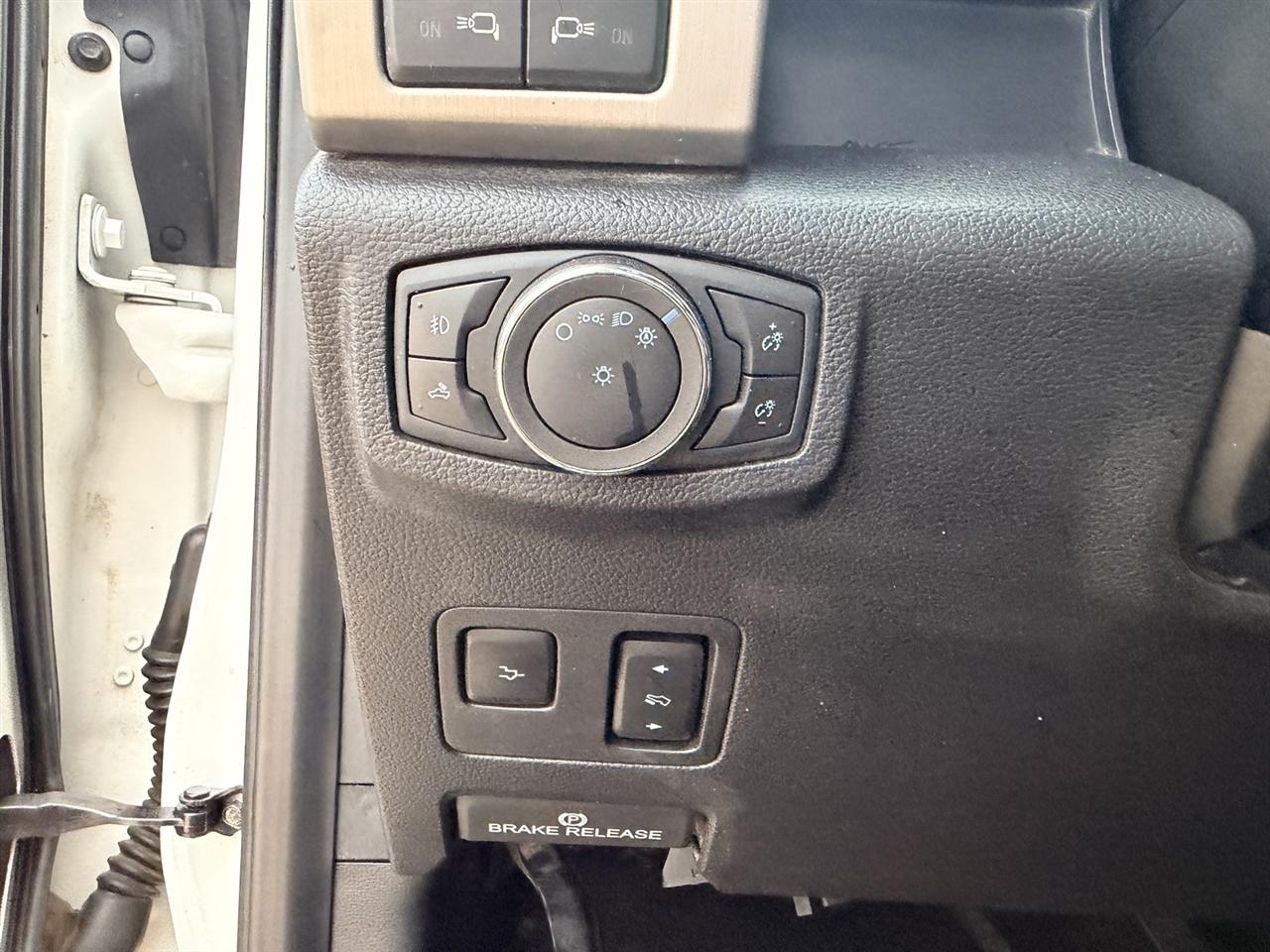 Ford F-350 SD Platinum Crew Cab 4WD 2020
