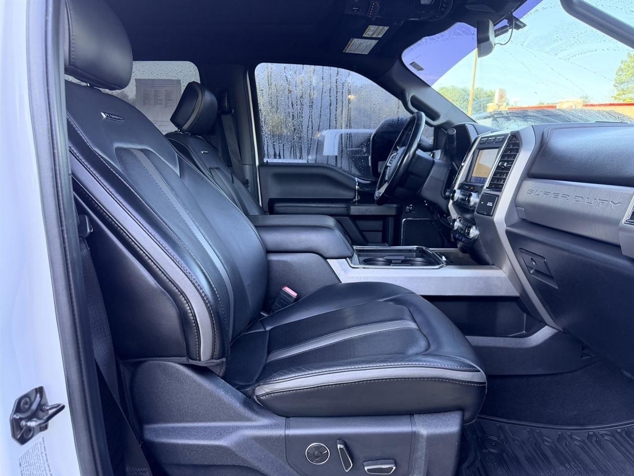 Ford F-350 SD Platinum Crew Cab 4WD 2020