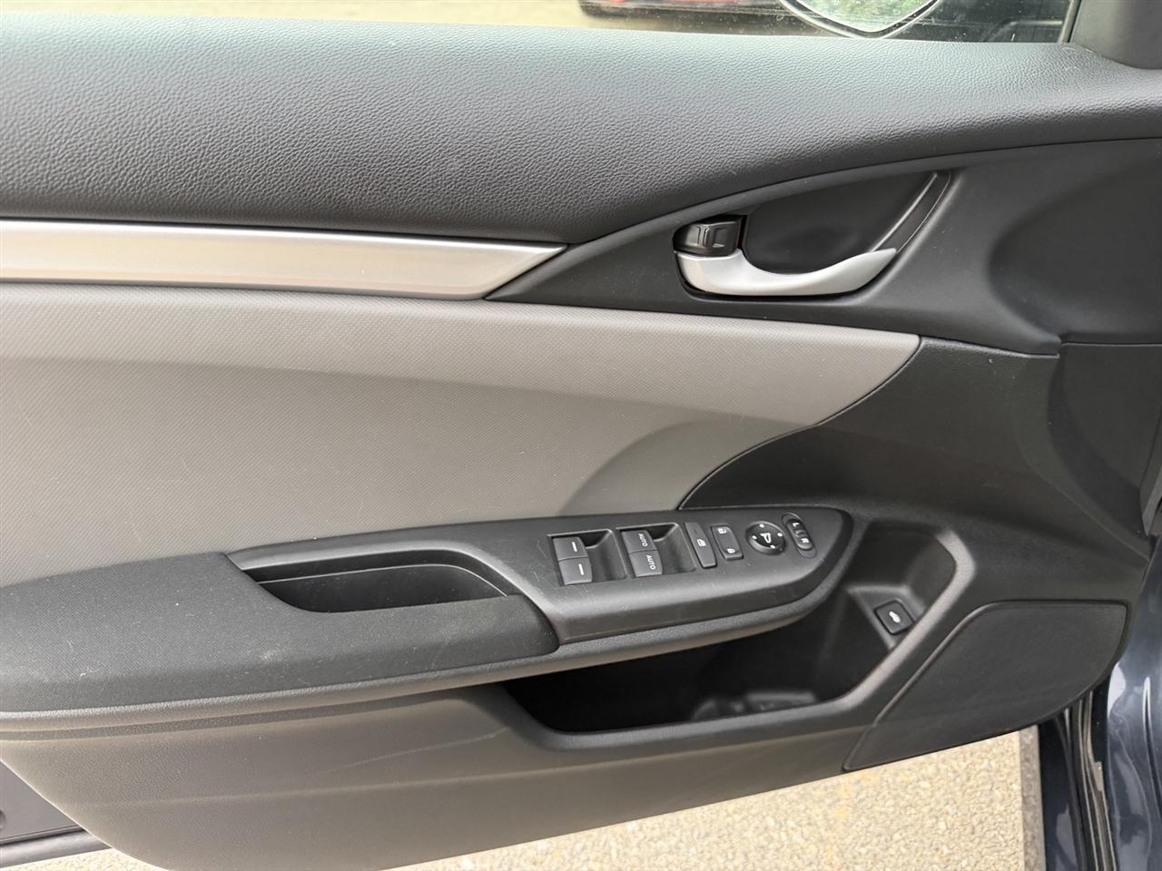 Honda Civic LX 4D Sedan 2021