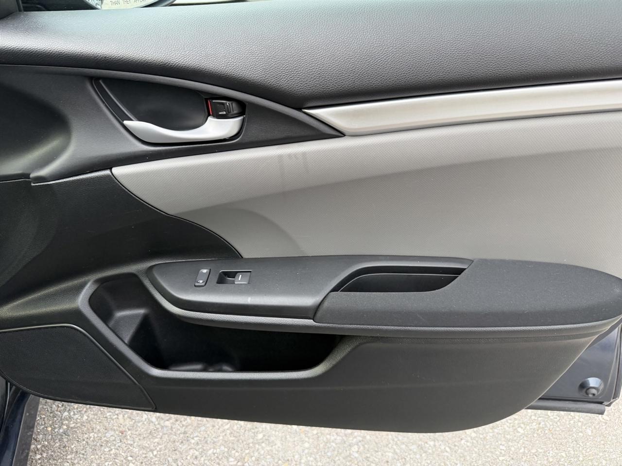 Honda Civic LX 4D Sedan 2021