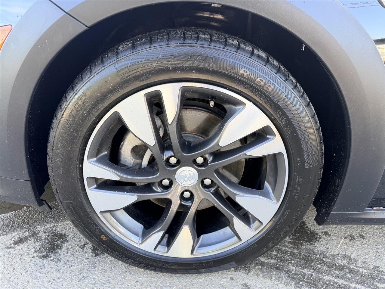 Buick Regal TourX Essence 4D Wagon AWD 2019