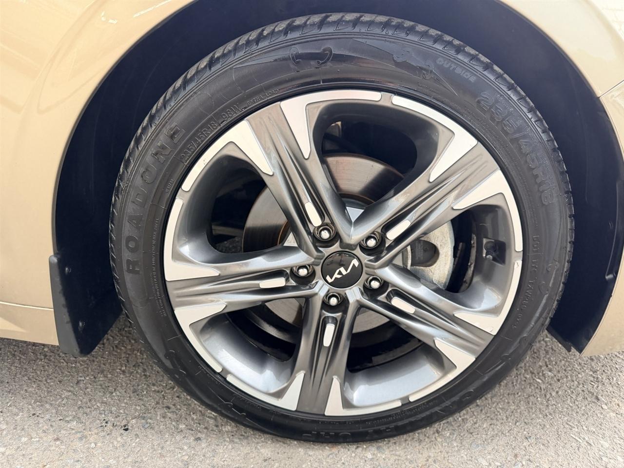 Kia K5 EX 2022