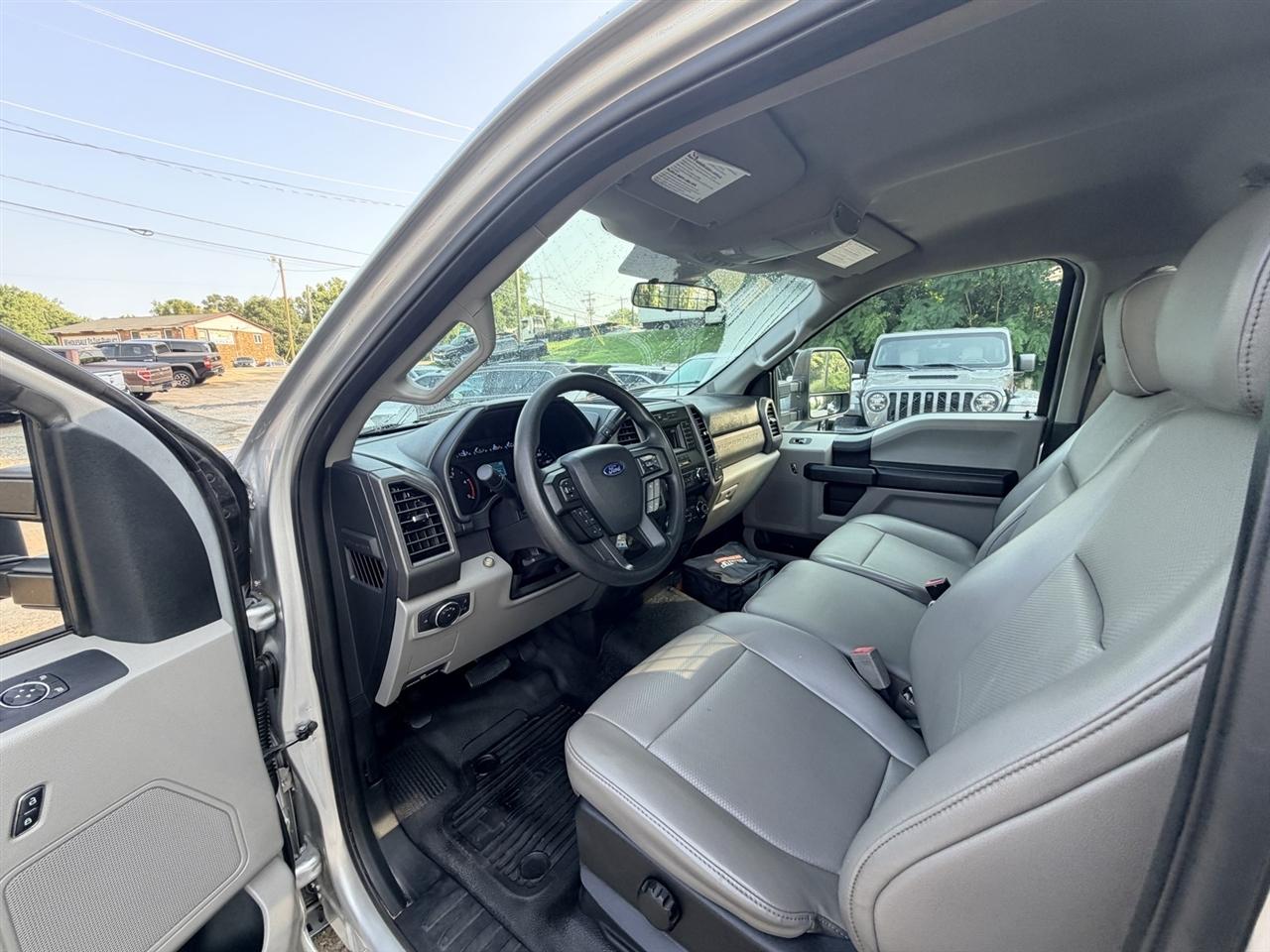 Ford F-250 SD XL Reg. Cab 4WD 2019