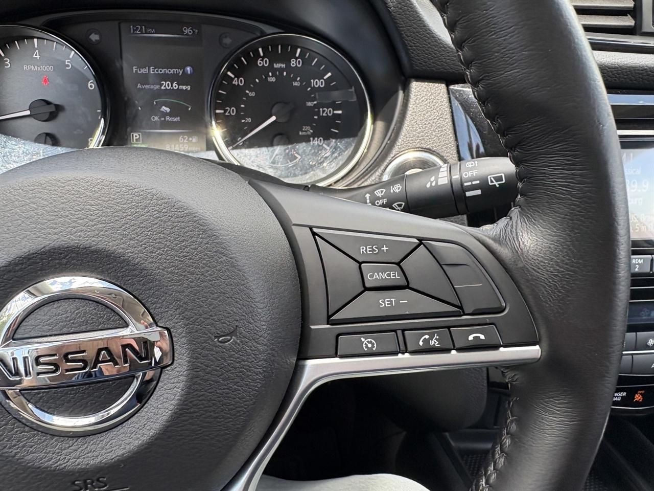 Nissan Rogue SV AWD 2017