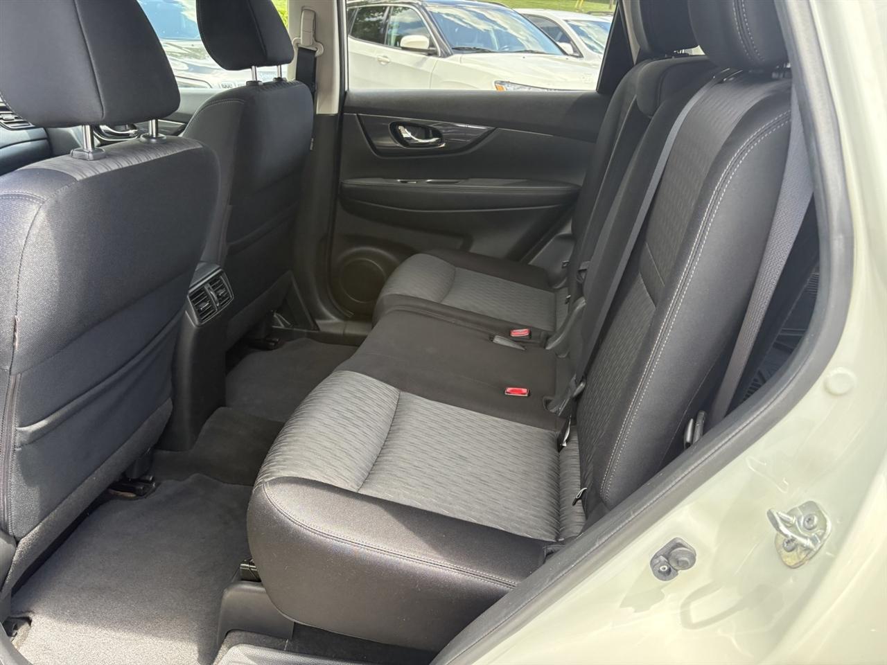 Nissan Rogue SV AWD 2017