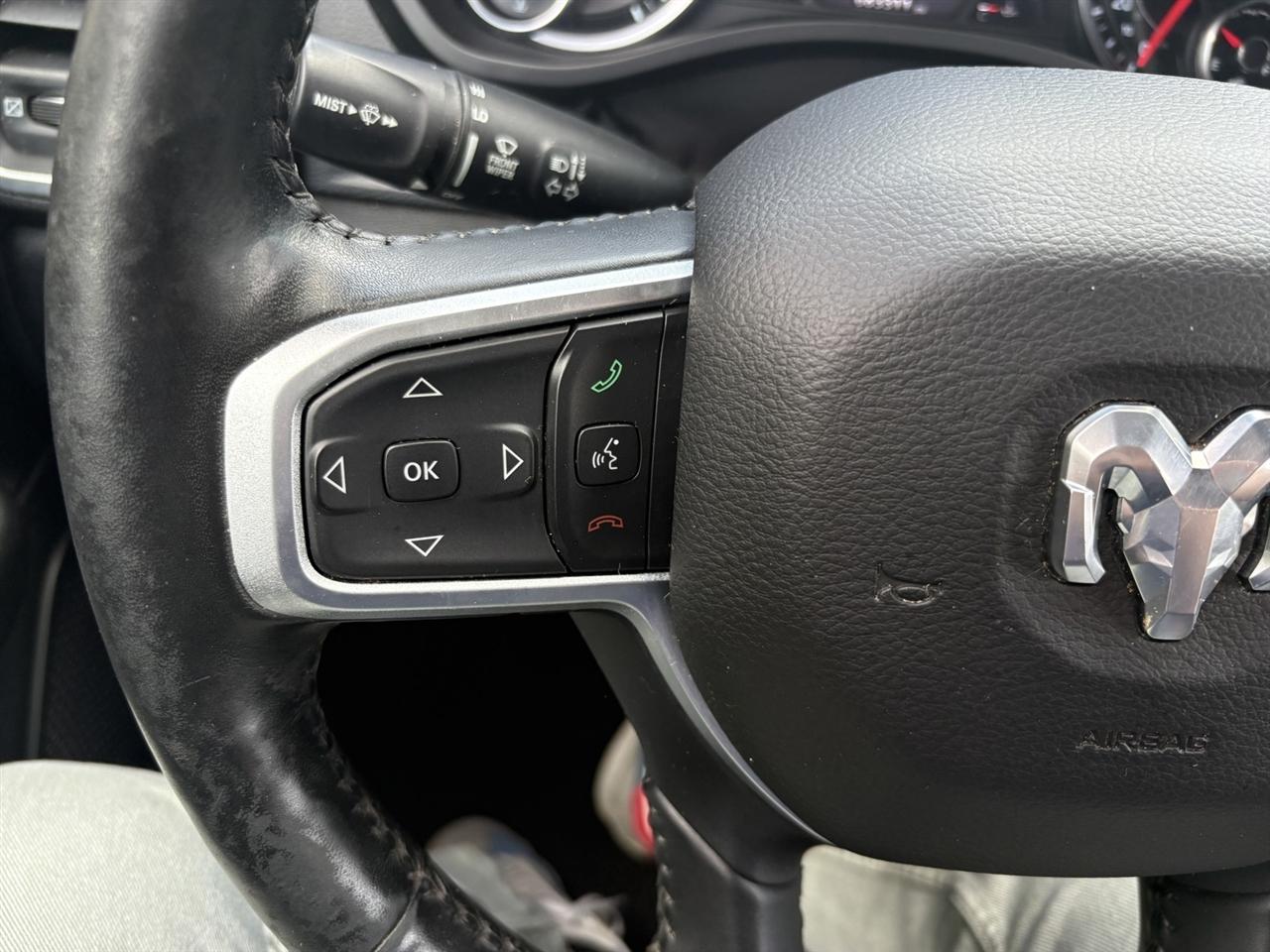 RAM 1500 Big Horn Crew Cab SWB 4WD 2019