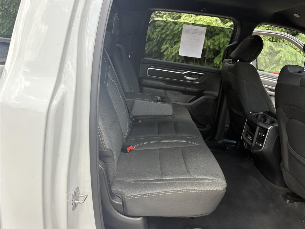 RAM 1500 Big Horn Crew Cab SWB 4WD 2019