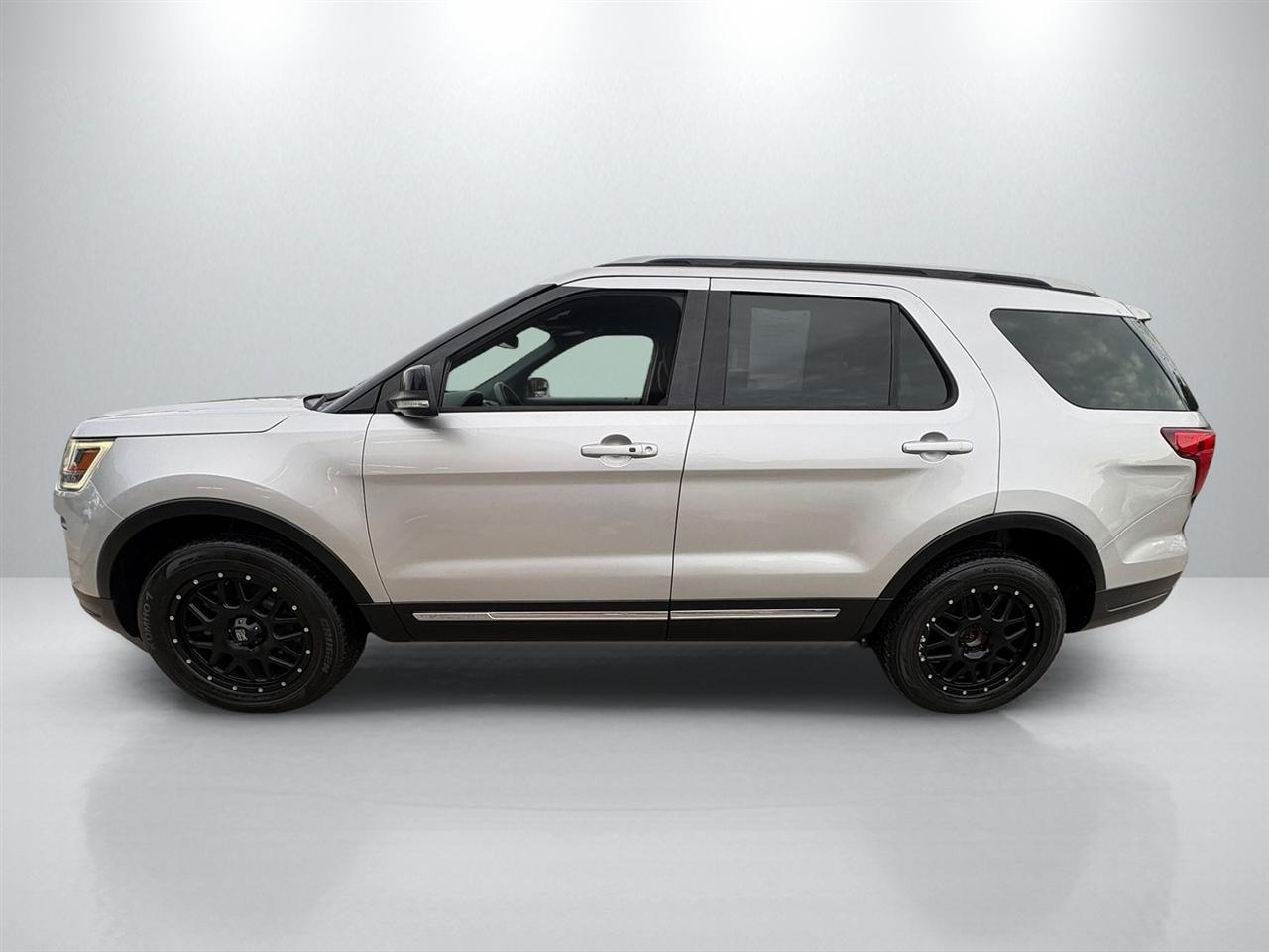 Ford Explorer XLT 4WD 2018