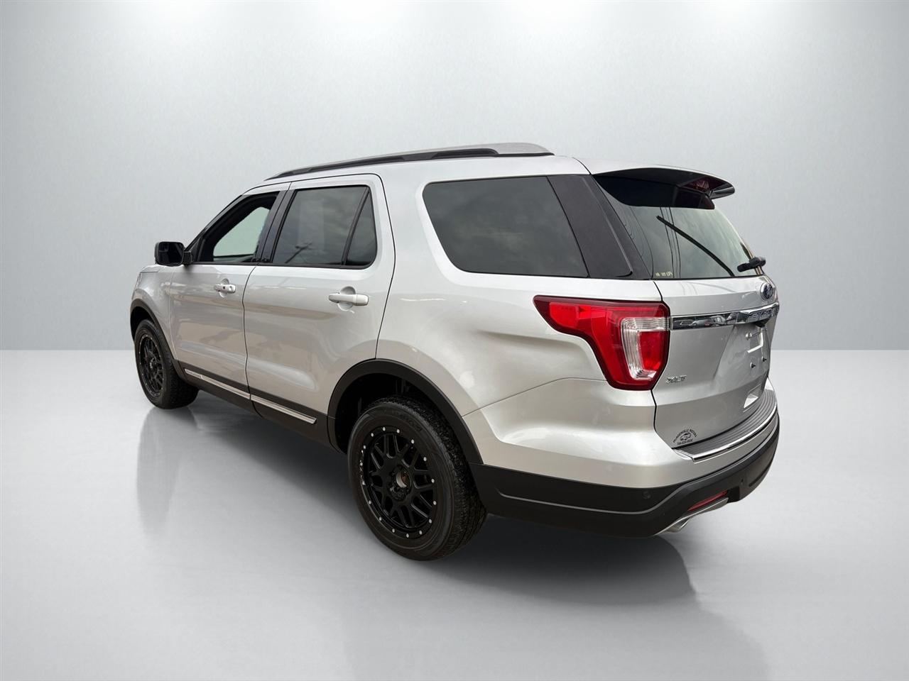 Ford Explorer XLT 4WD 2018