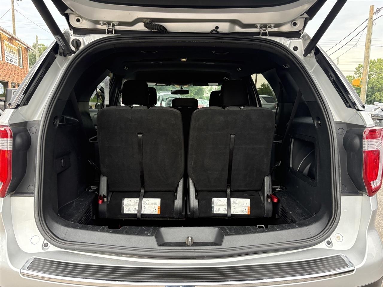 Ford Explorer XLT 4WD 2018