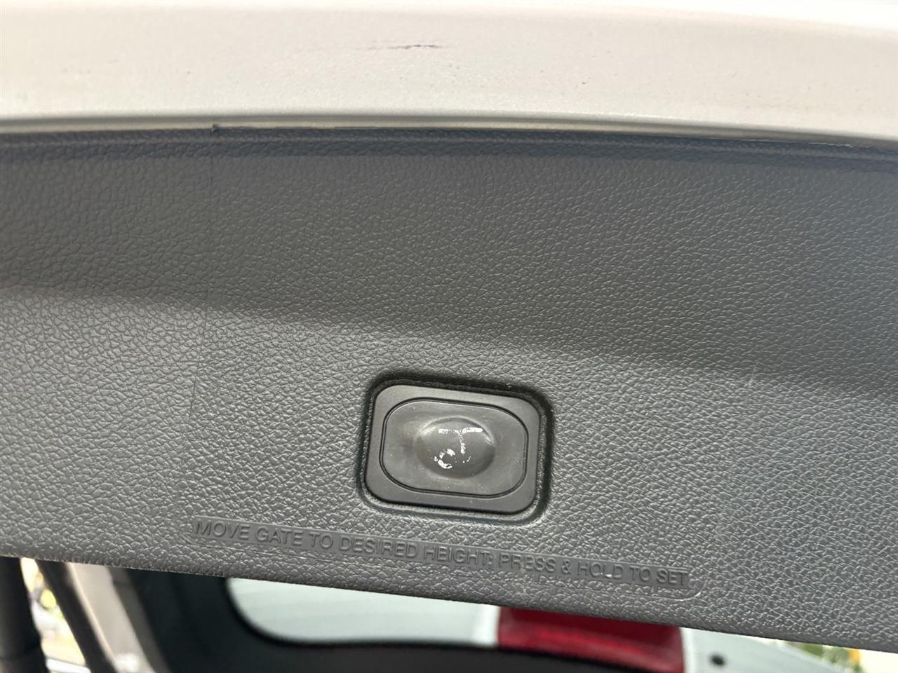 Ford Explorer XLT 4WD 2018
