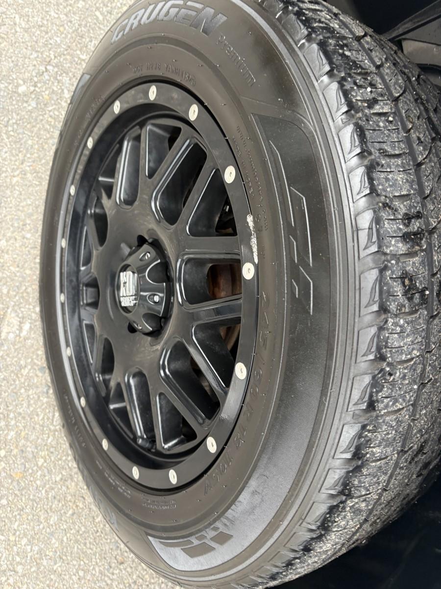 Ford Explorer XLT 4WD 2018