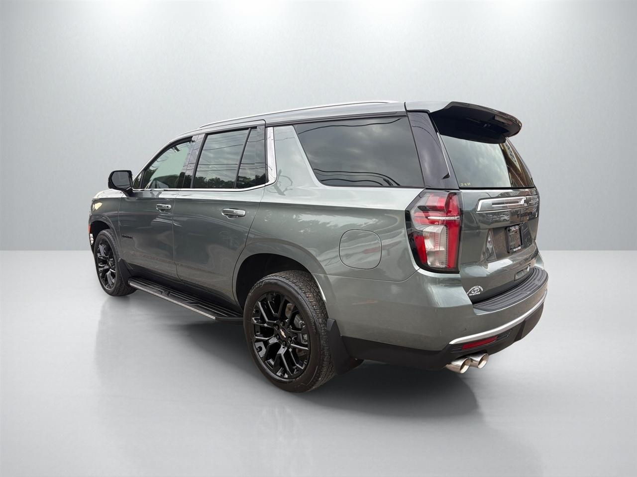 Chevrolet Tahoe High Country 4WD 2023