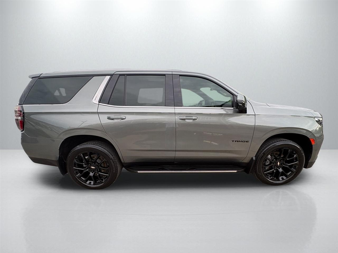 Chevrolet Tahoe High Country 4WD 2023