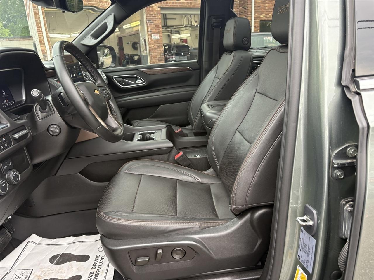 Chevrolet Tahoe High Country 4WD 2023