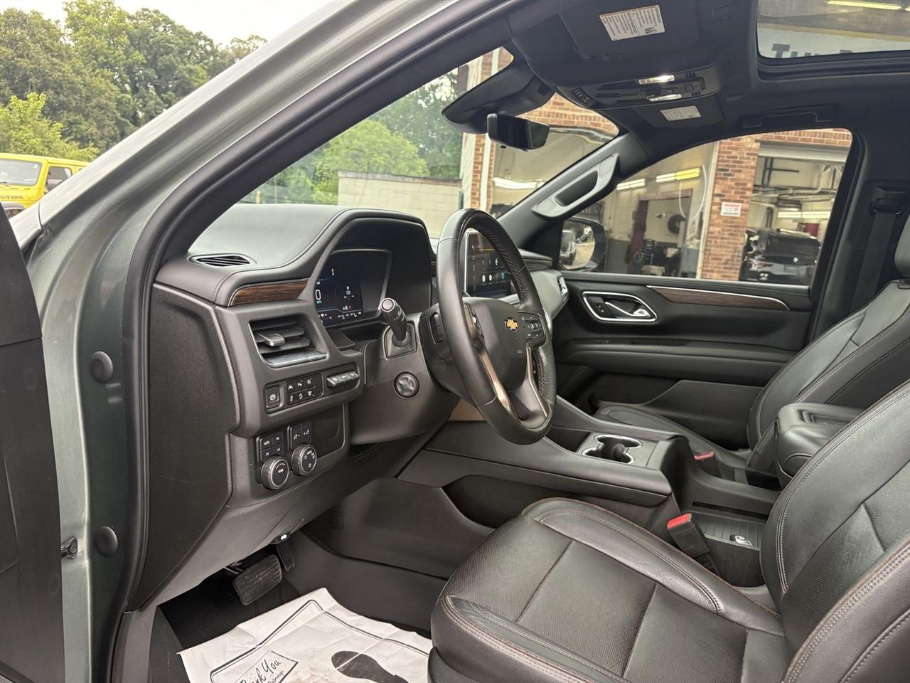 Chevrolet Tahoe High Country 4WD 2023