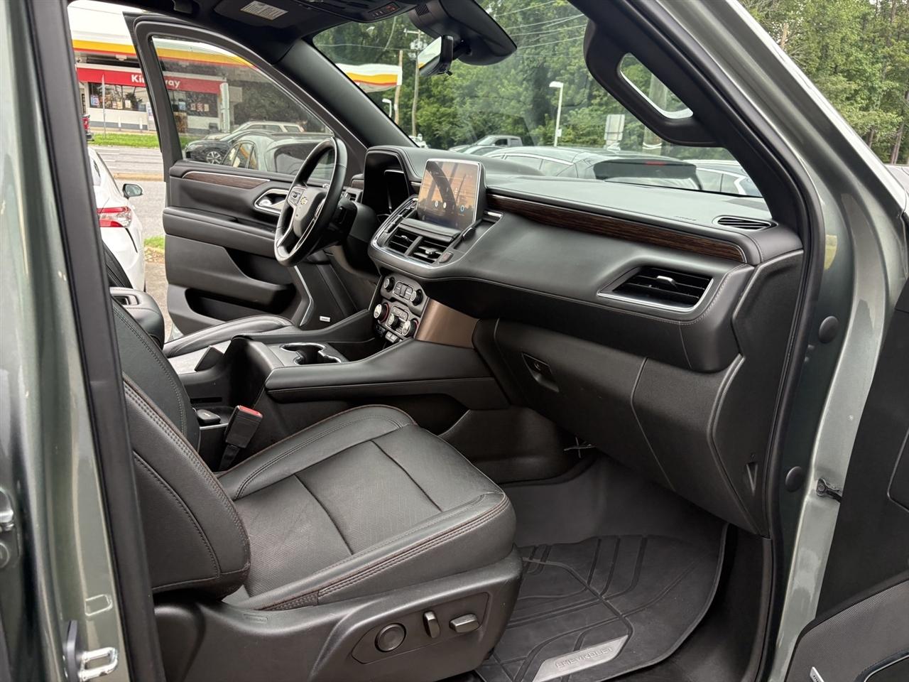 Chevrolet Tahoe High Country 4WD 2023