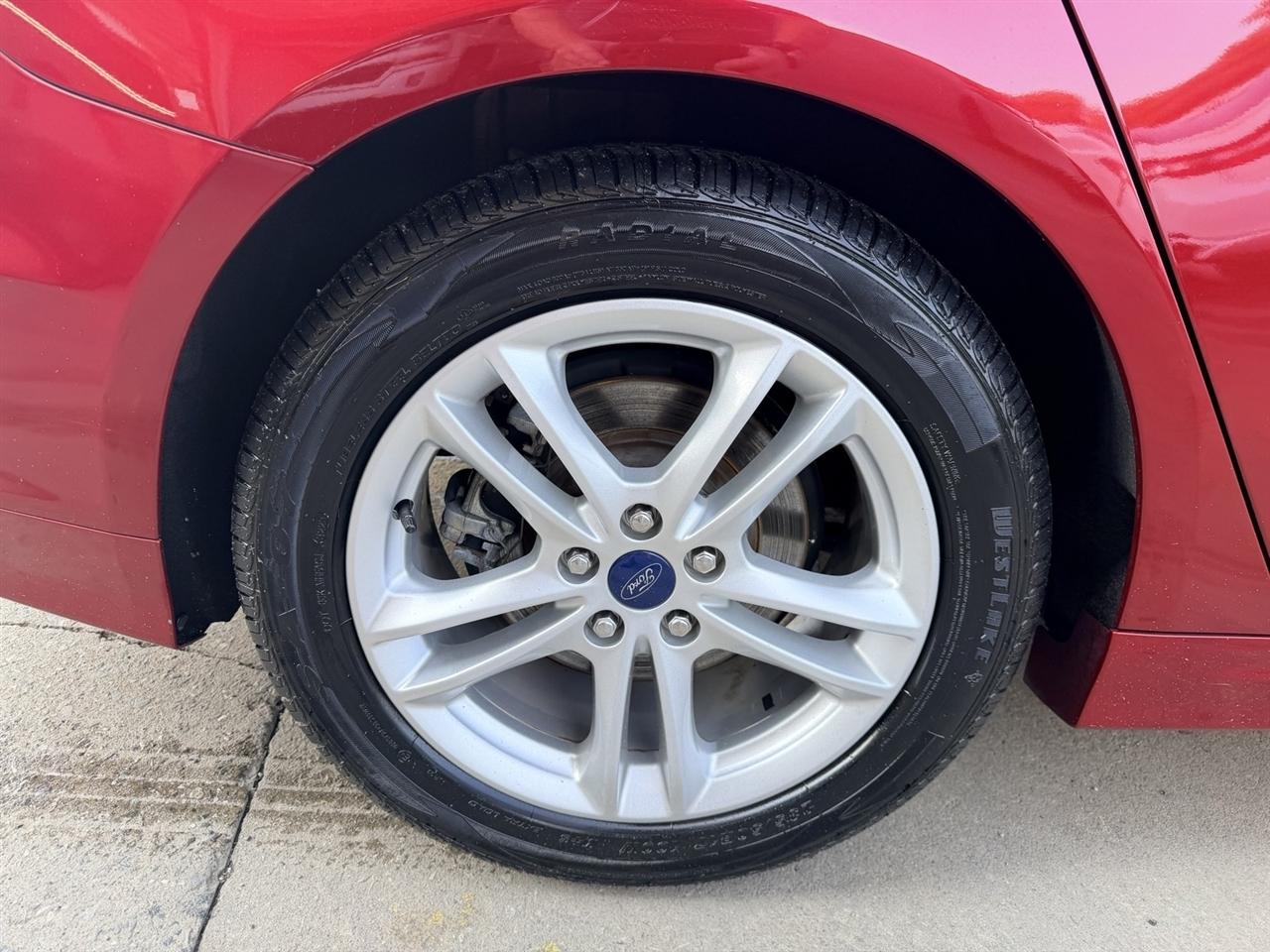 Ford Fusion SE 2018