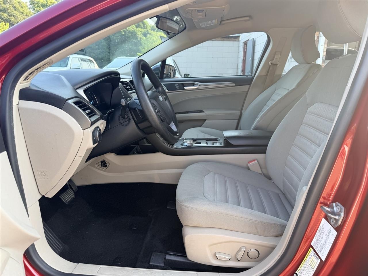Ford Fusion SE 2018