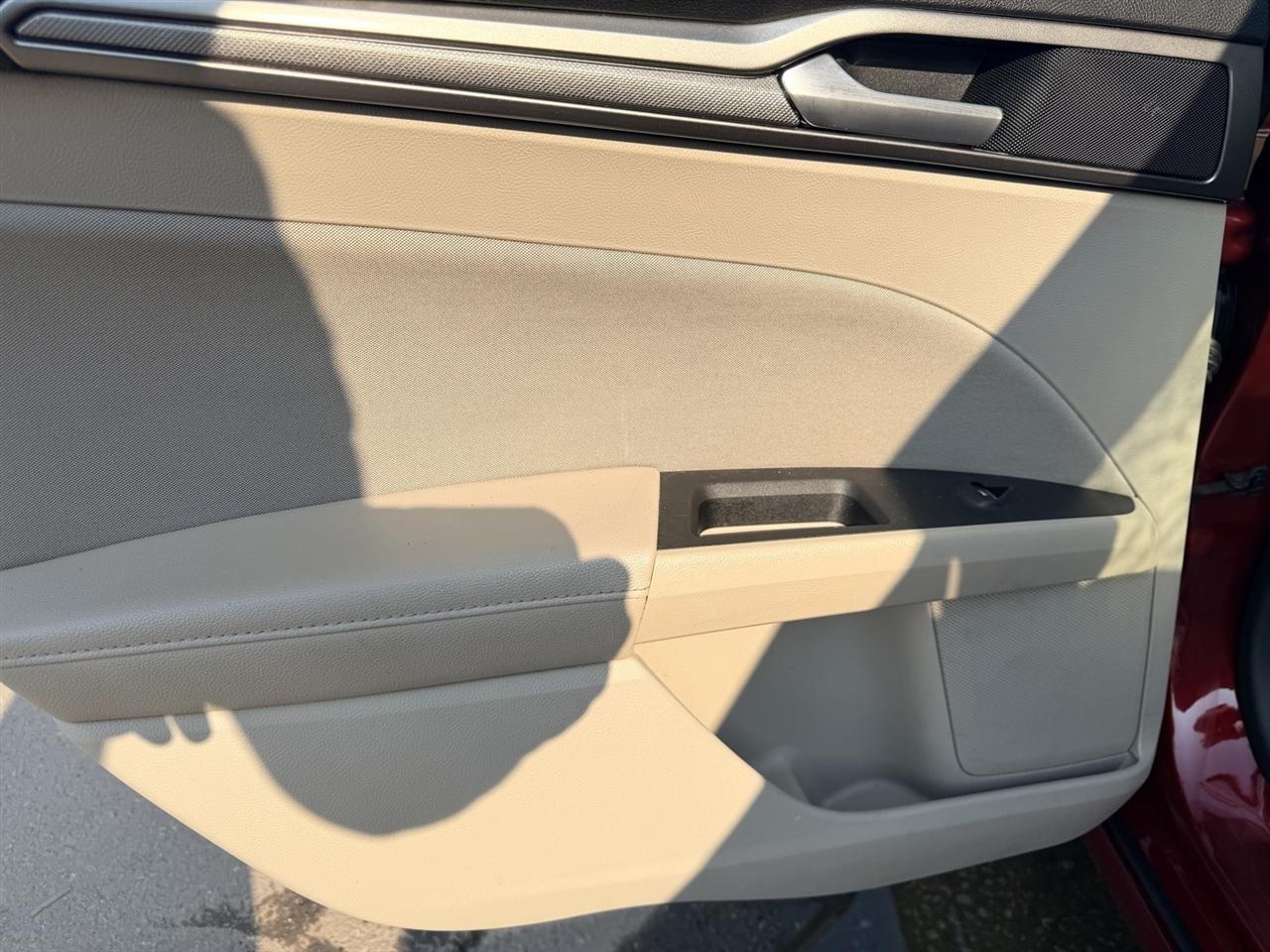 Ford Fusion SE 2018