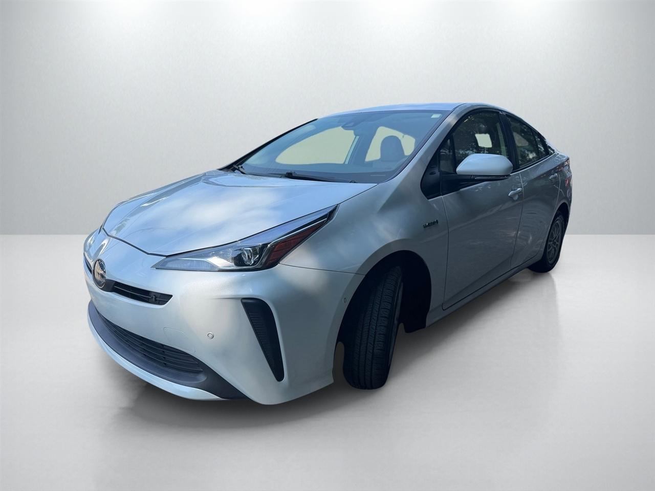 Toyota Prius LE 2022