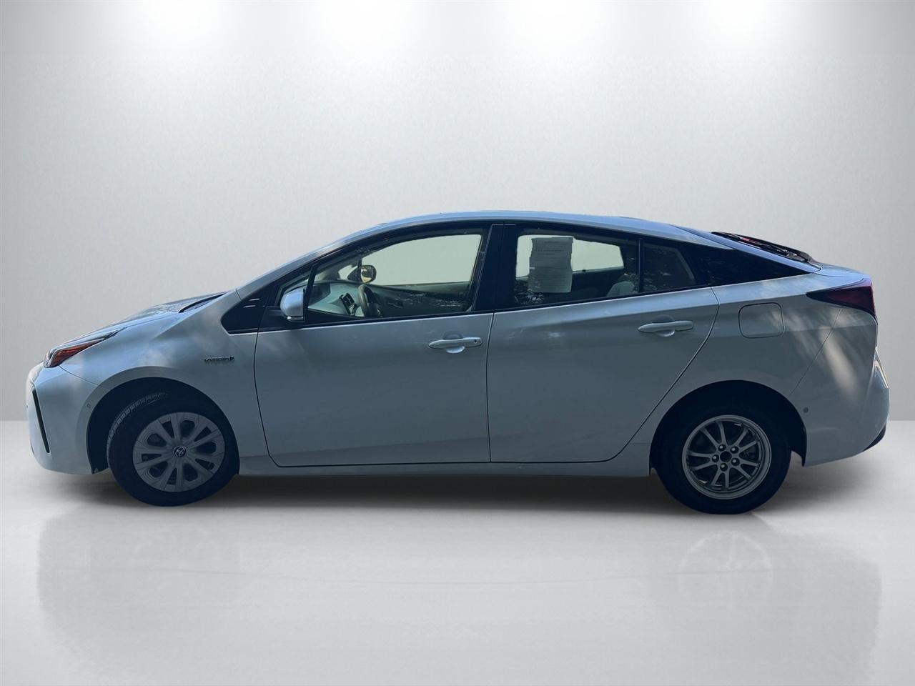 Toyota Prius LE 2022