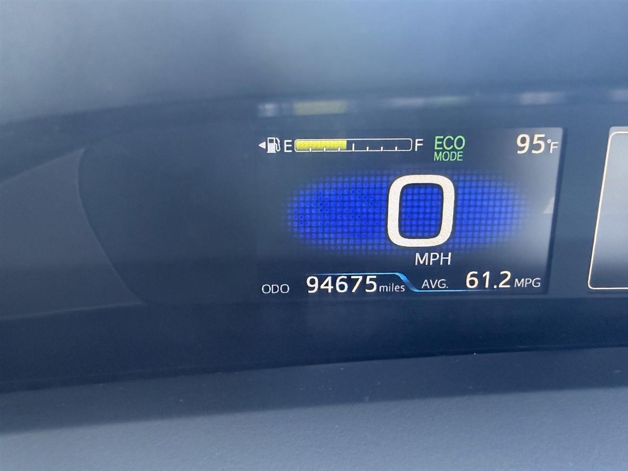 Toyota Prius LE 2022