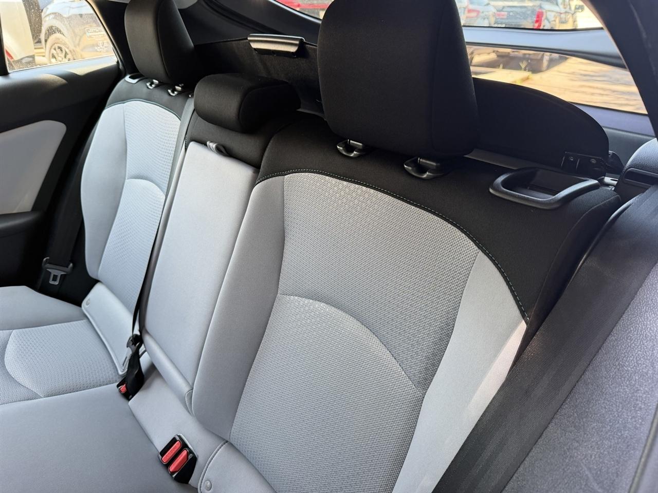 Toyota Prius LE 2022