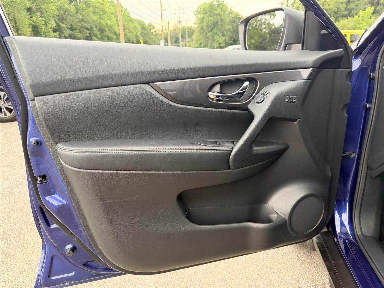 Nissan Rogue SV 2020
