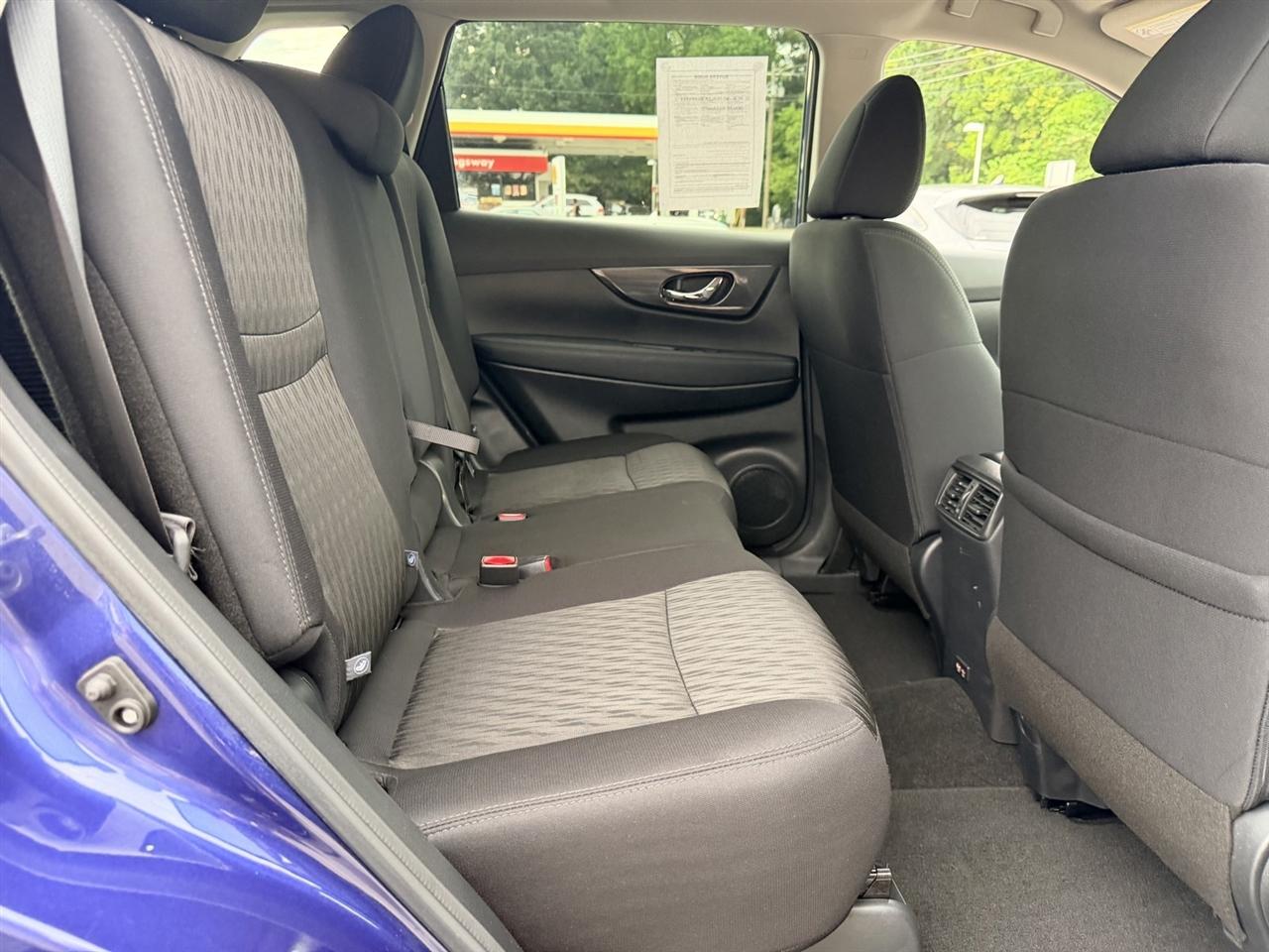Nissan Rogue SV 2020
