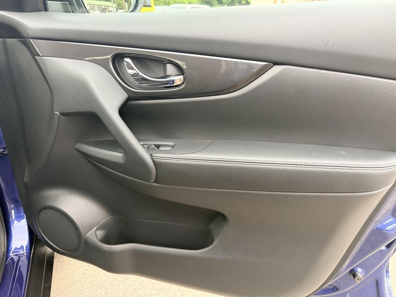 Nissan Rogue SV 2020