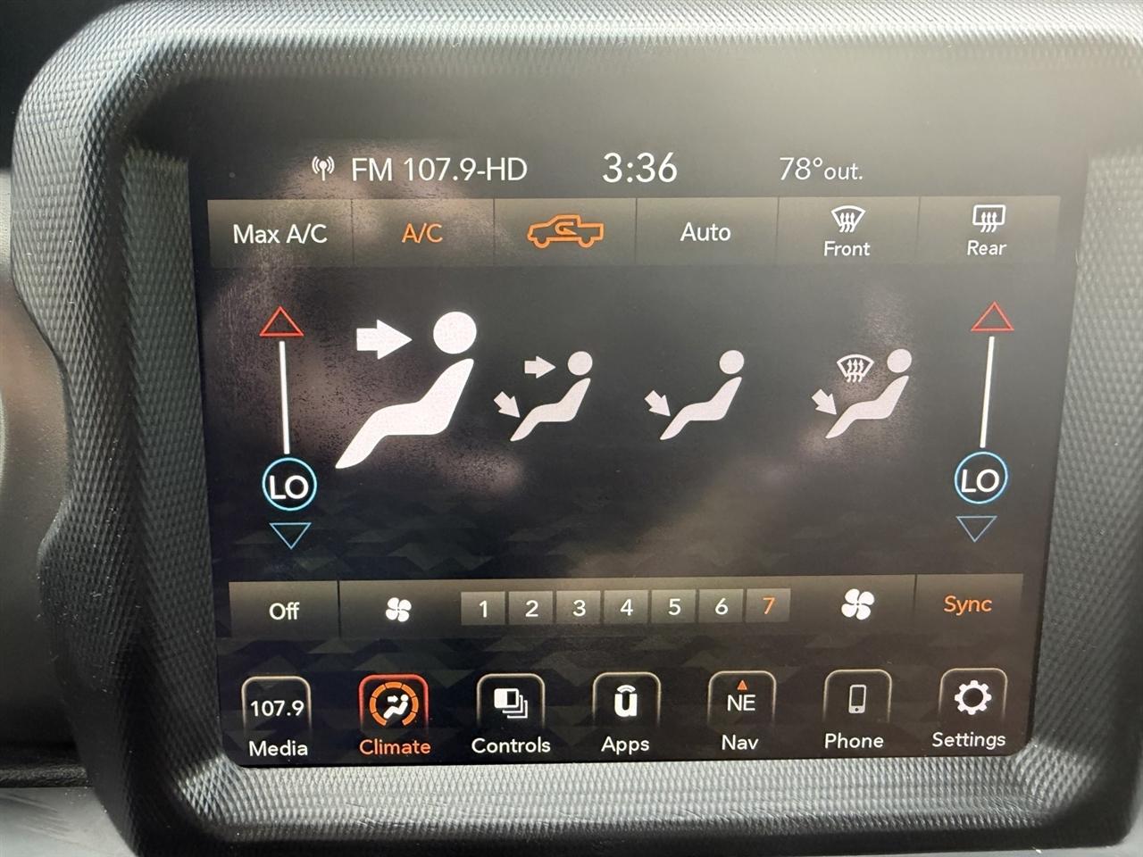 Jeep Gladiator Sport 2022
