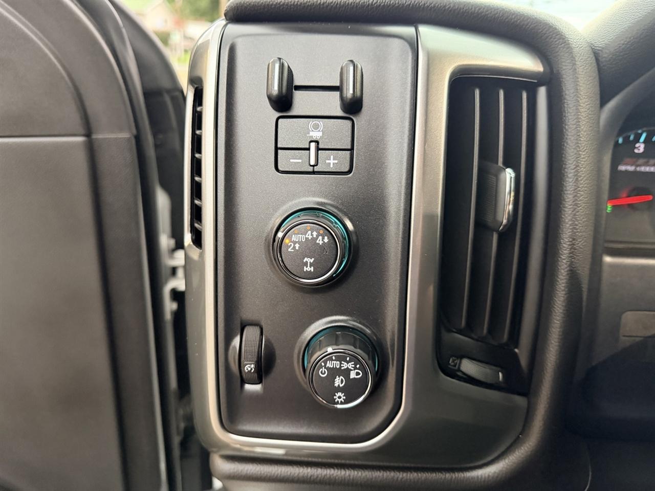 Chevrolet Silverado 1500 Work Truck Double Cab 4WD 2019