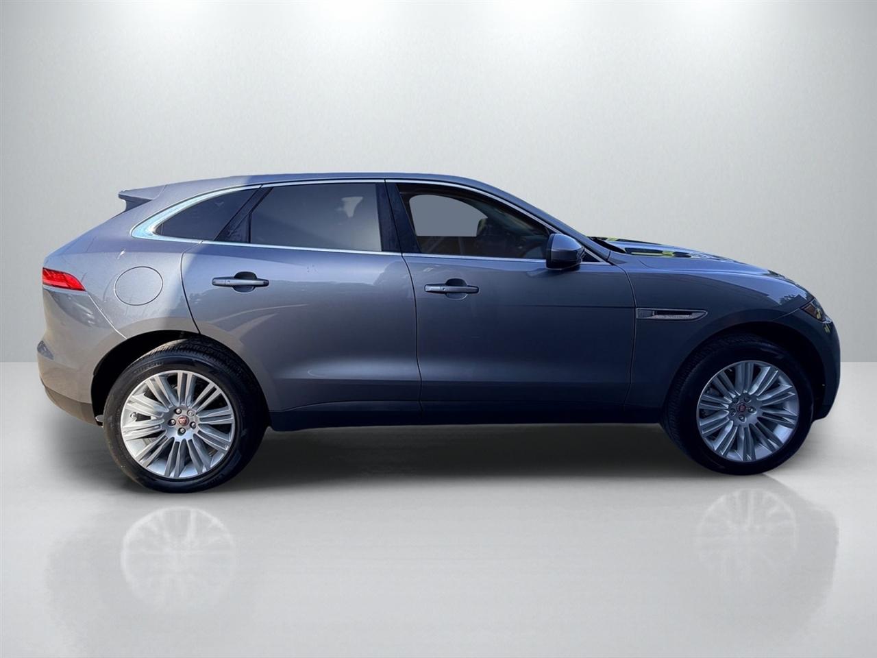 Jaguar F-Pace 25t Premium 2020