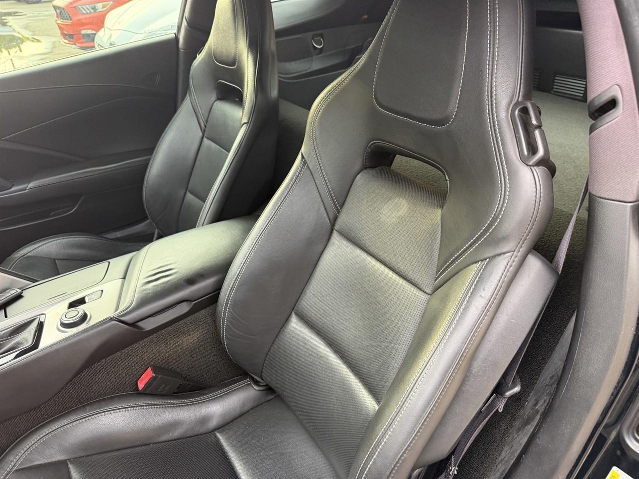 Chevrolet Corvette 1LT Coupe Automatic 2016