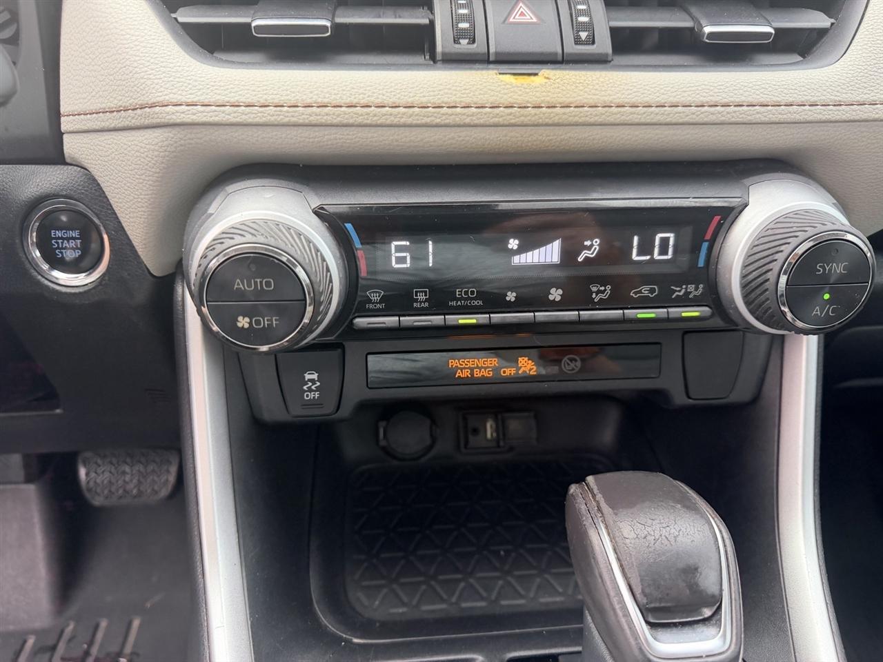 Toyota RAV4 XLE Premium 2019