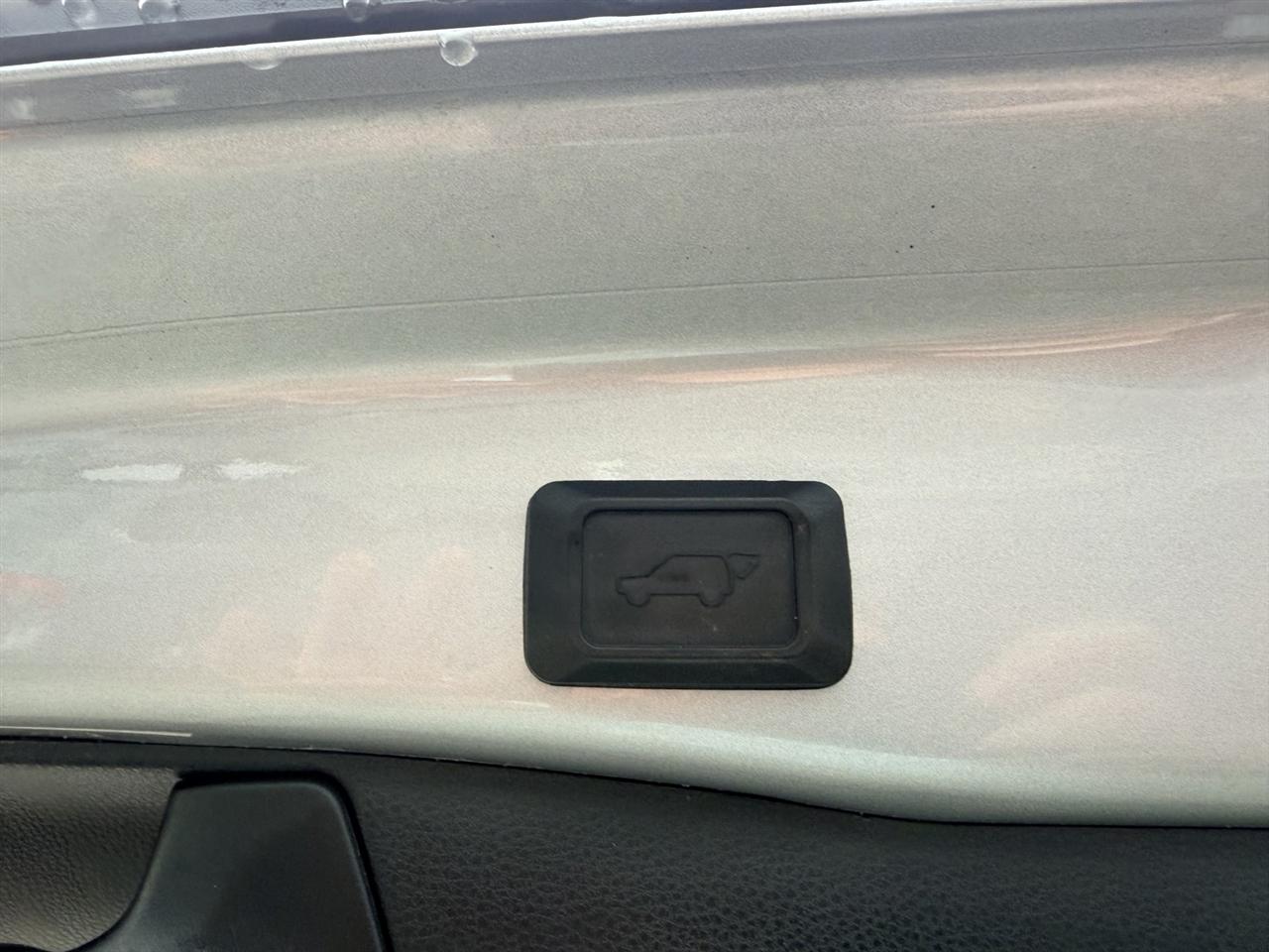 Toyota RAV4 XLE Premium 2019